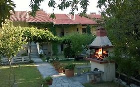 Asterias Maisonette & Apartments